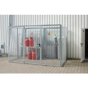 Gas cylinder storage - Cage without roof